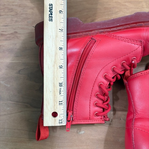Dr. Marten's Red Kids Combat Lace Up Leather Boots with Size Zipper Youth size 3 - Picture 12 of 16